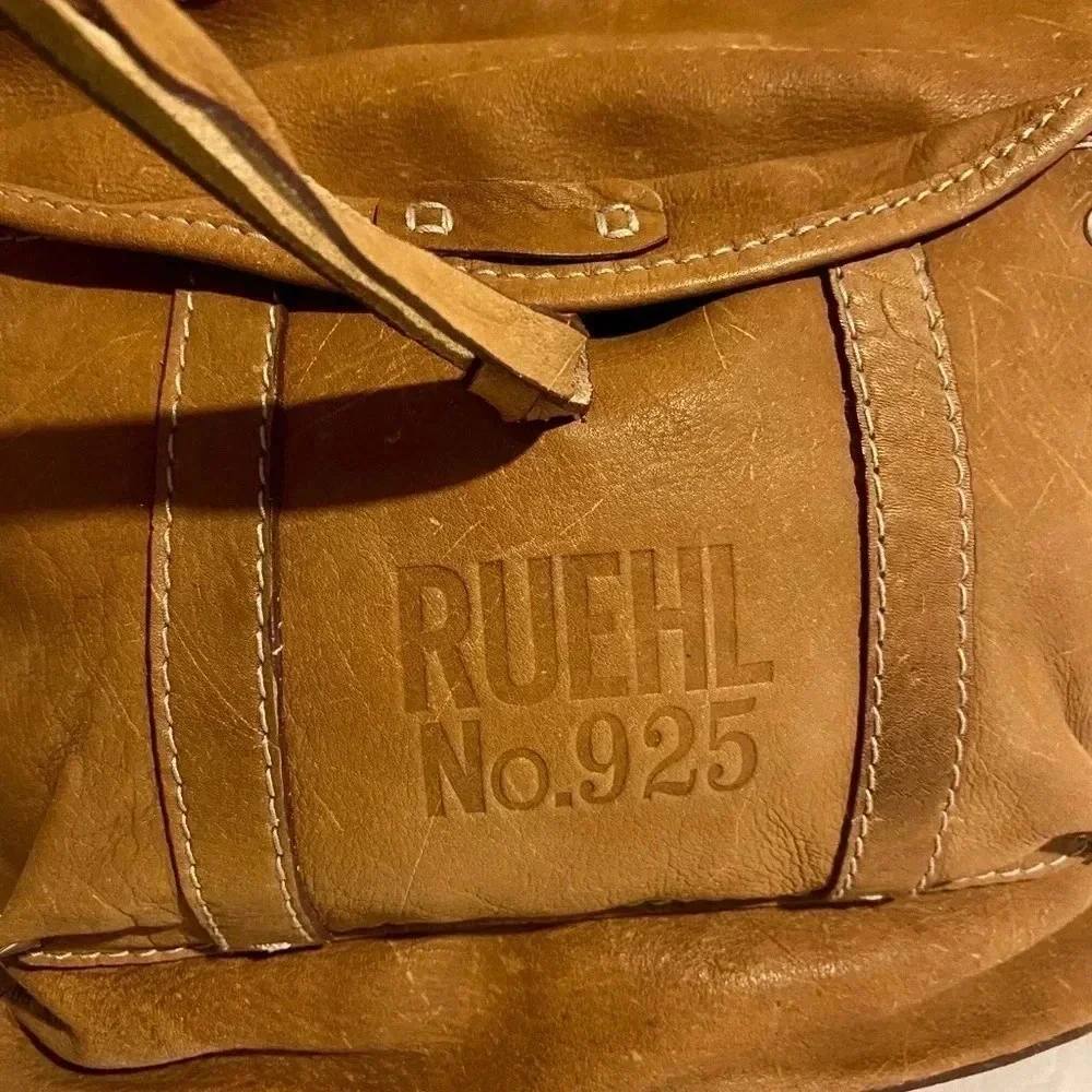RUEHL no.925 brown distressed leather hobo bag